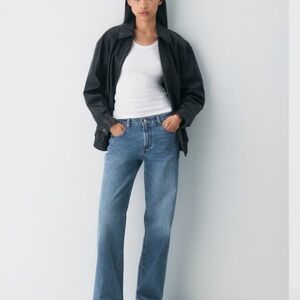 Aritzia Farah Low Rise Wide Leg size 27